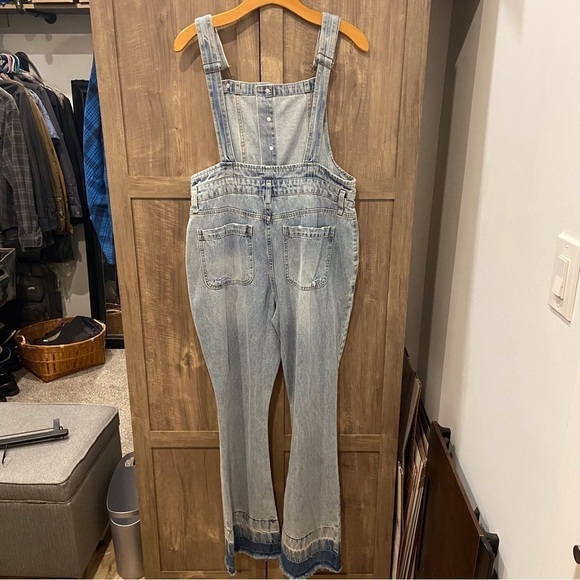 NWT Arizona Jean Co Large Bib Overalls Distressed Flared Frayed Hem - Picture 2 of 11